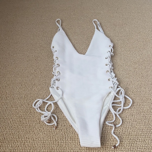 Blue Life Swimsuit - Picture 6 of 7